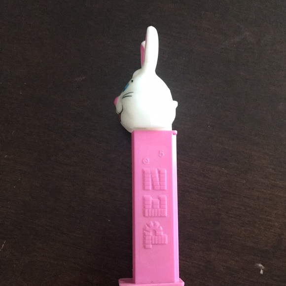 PEZ Vintage 1998 Easter Bunny Rabbit Candy Dispenser Loose with Feet - Picture 2 of 7